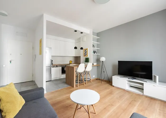 Obrzezna Comfort * ワルシャワ